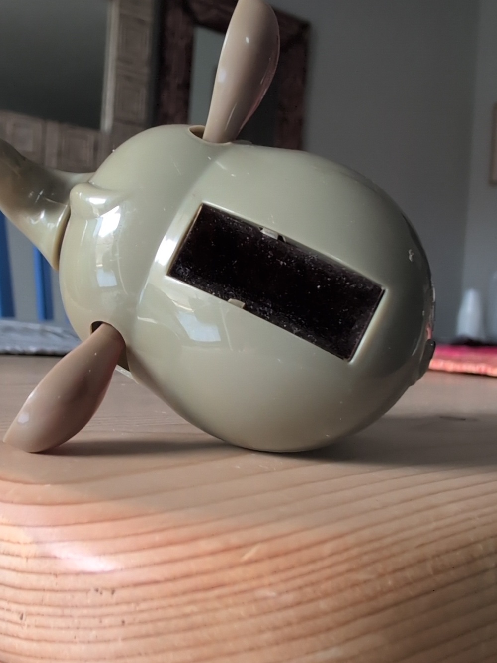 Solar Powered Elephant Toy - Picture 7 of 9